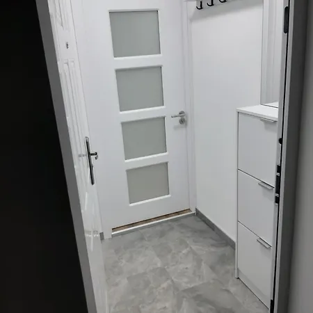 Apartman-glavas I Apartament *